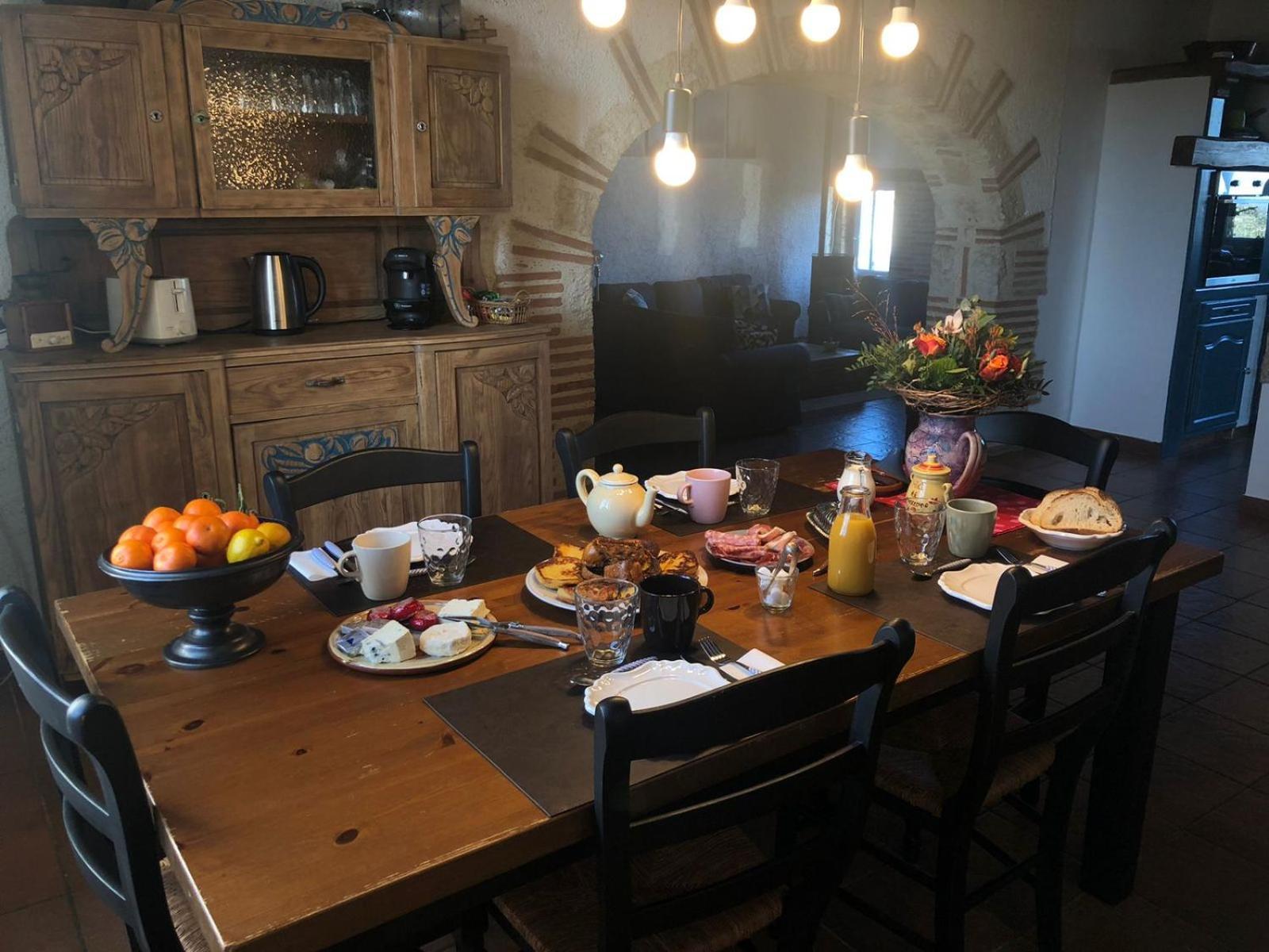 Bed and Breakfast La Fezendes Miradoux Екстер'єр фото